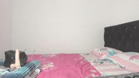 cherryblossom_23 online show from May 2026 01:44:01 AM