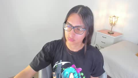 Cherry online show from November 2025 12:20:01 PM