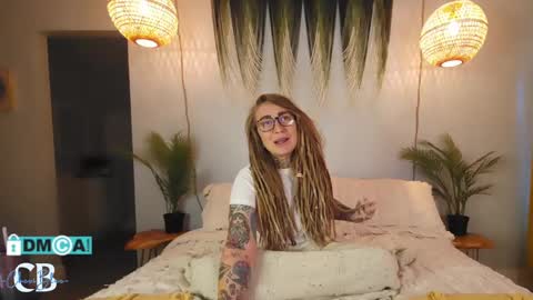 Snapshot of cheviblue chatting on January 2025 02:50:02 PM Chevi Blue online show from January 2025 02:50:02 PM