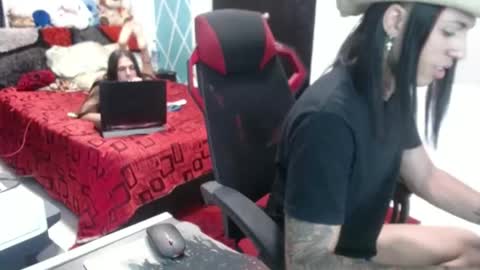 chico_explosivo online show from September 2025 01:51:02 AM