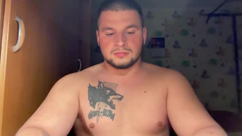 chiraq1945 online show from April 2026 07:36:01 PM