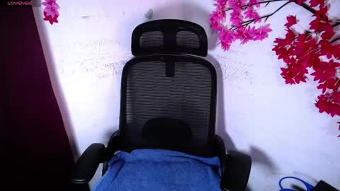 chleo_rosse online show from March 2026 06:08:01 PM