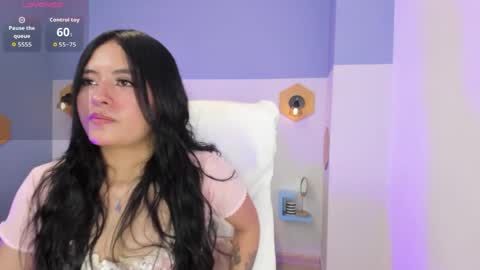 Chloe online show from April 2026 03:28:01 PM