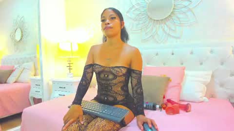 Snapshot of chloe_miller7 chatting on June 2026 04:06:02 AM chloe miller7 online show from June 2026 04:06:02 AM