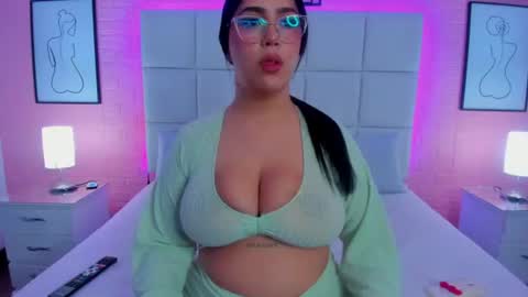 cloe online show from June 2026 05:12:01 AM