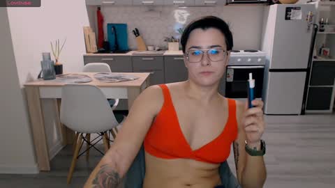 Eva and Sandra online show from December 2024 09:19:02 PM