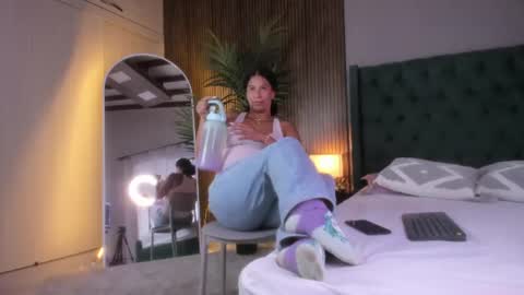 Chloe fixxx online show from June 2026 08:50:02 PM