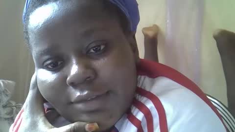 Paula online show from April 2026 06:22:02 AM