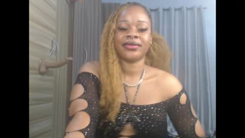 Snapshot of chocox_petitqueen chatting on June 2026 06:38:01 AM ethereal online show from June 2026 06:38:01 AM