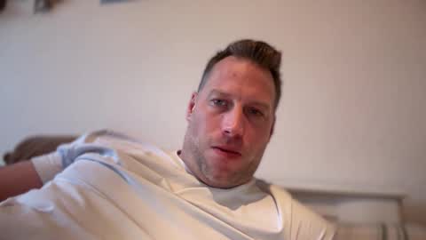 Christian online show from April 2026 05:19:02 PM