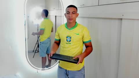 Chris online show from June 2026 11:10:01 PM
