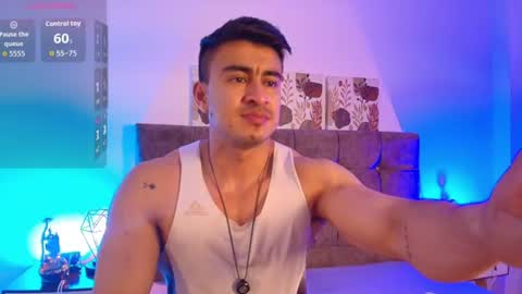 chris_clarck online show from July 2026 07:20:01 PM