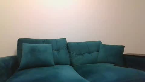 chrisaron online show from February 2025 04:09:02 AM