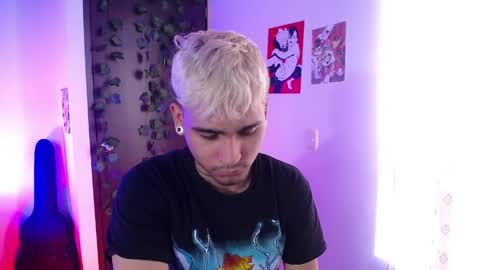 Christian Wang online show from March 2026 04:56:02 PM