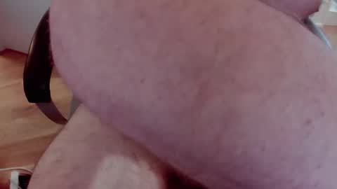 chrissoxx online show from October 2025 07:06:01 AM