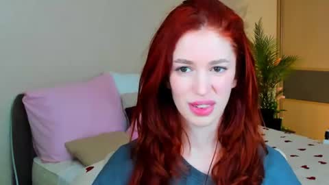 Snapshot of christinaconteeree chatting on June 2026 03:20:02 AM christinaconteeree online show from June 2026 03:20:02 AM