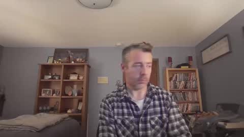 chrisw8121 online show from March 2026 01:56:02 AM