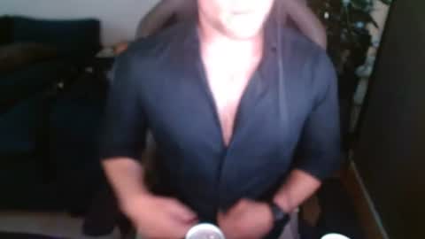 chrjoh22 online show from July 2026 03:33:01 AM