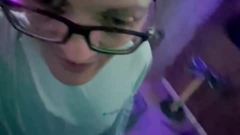 chronicvibez online show from March 2026 12:33:01 AM