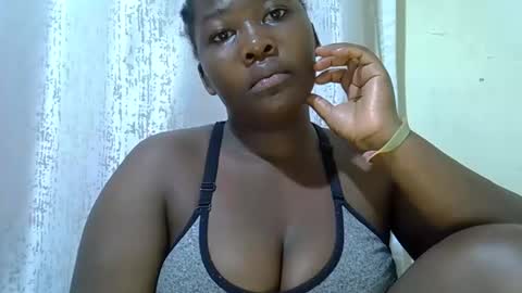 DivaDee online show from April 2026 10:12:02 PM