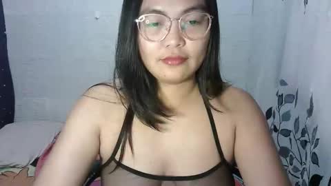 chubbycheeks27 online show from March 2026 05:28:01 PM