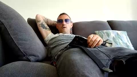 ciaoneciaone25 online show from May 2026 09:36:01 AM