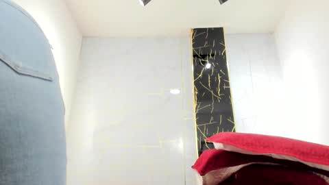 ...   ... online show from March 2026 03:54:02 AM