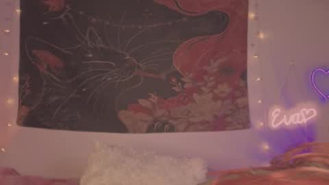 Snapshot of cinderella_lewis chatting on March 2026 03:58:01 PM Sofi Eva and Mey online show from March 2026 03:58:01 PM