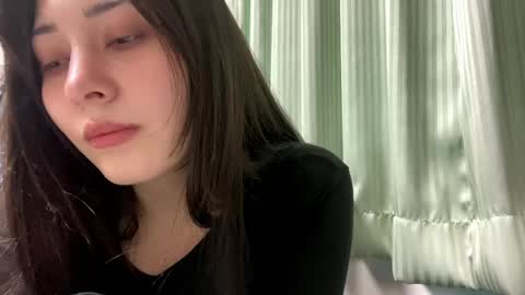 Lin online show from May 2026 01:02:04 AM