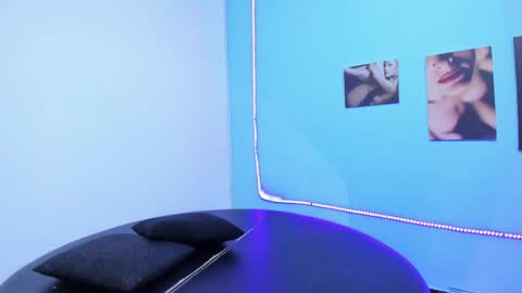 Cinthya online show from April 2026 05:02:01 PM