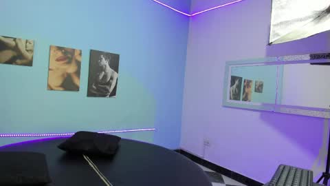 Cinthya online show from April 2026 05:50:02 PM