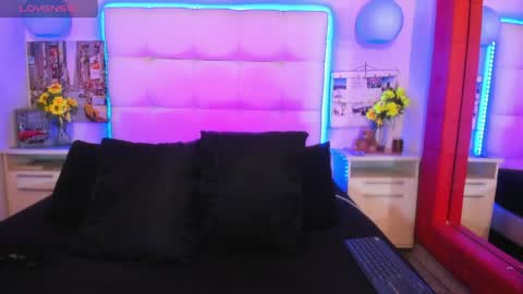 cinthya_walker1 online show from June 2026 01:48:02 PM