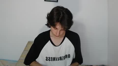 cirosky_elchicopolla online show from March 2026 04:29:02 AM