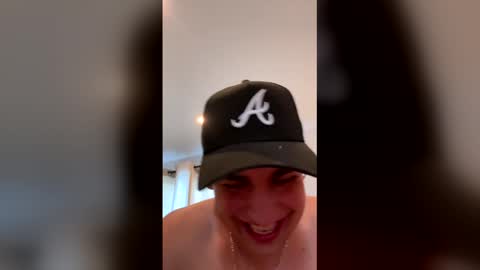 Snapshot of cityyboii chatting on April 2026 10:42:01 AM cityyboii online show from April 2026 10:42:01 AM