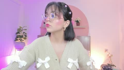 C L A R A online show from April 2026 03:00:01 AM