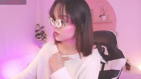 Snapshot of clara_lu chatting on July 2026 02:51:01 AM C L A R A online show from July 2026 02:51:01 AM