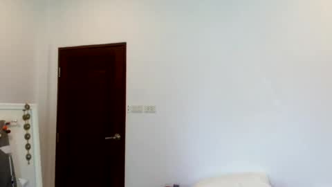 Snapshot of claralafontaine chatting on June 2026 01:55:01 AM claralafontaine online show from June 2026 01:55:01 AM