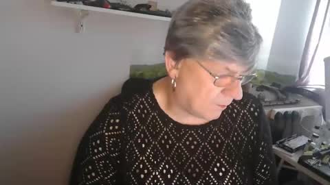 clare nylons online show from June 2026 12:05:02 PM