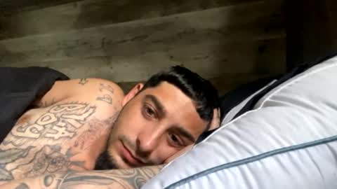 Snapshot of clarkshammer95 chatting on February 2025 01:20:01 PM clarkshammer95 online show from February 2025 01:20:01 PM