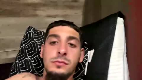 Snapshot of clarkshammer95 chatting on February 2025 02:14:01 AM clarkshammer95 online show from February 2025 02:14:01 AM