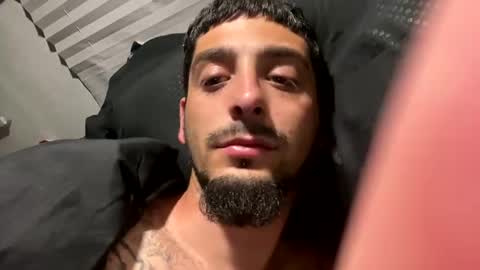 Snapshot of clarkshammer95 chatting on February 2025 06:39:02 AM clarkshammer95 online show from February 2025 06:39:02 AM