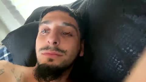 Snapshot of clarkshammer95 chatting on February 2025 01:24:01 PM clarkshammer95 online show from February 2025 01:24:01 PM