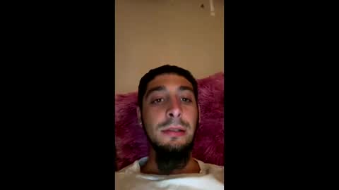 Snapshot of clarkshammer95 chatting on March 2025 04:19:01 AM clarkshammer95 online show from March 2025 04:19:01 AM