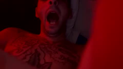 Snapshot of clarkshammer95 chatting on December 2025 11:02:01 PM clarkshammer95 online show from December 2025 11:02:01 PM