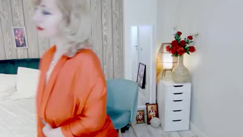 Classy Tinna online show from March 2026 07:45:02 AM