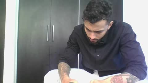 Clay online show from April 2026 03:20:01 PM