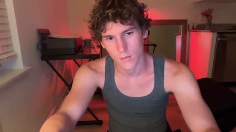 Snapshot of clayparkerrr chatting on July 2026 06:00:01 AM clay online show from July 2026 06:00:01 AM
