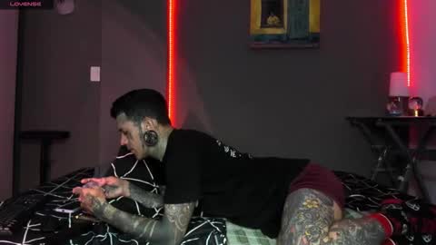 cleo y maikol online show from March 2026 06:59:01 PM