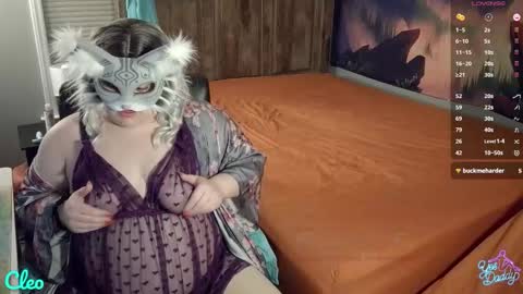 Snapshot of cleothedesertkitten chatting on January 2026 01:42:02 AM Cleo the Desert Kitten online show from January 2026 01:42:02 AM