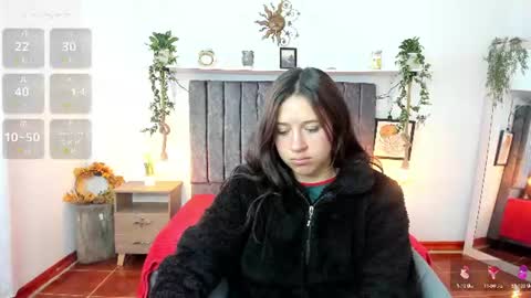 cloe_7 online show from July 2026 01:19:01 PM